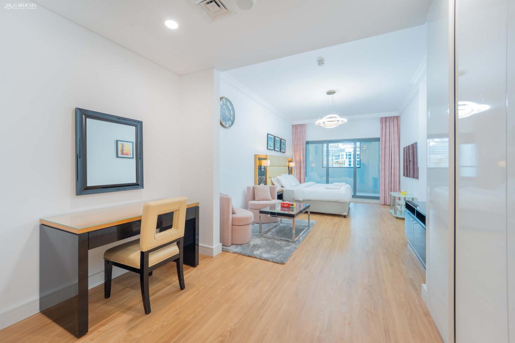 Capital Bay Towers Business Bay Spacious And Stylish 2 Br Dubai